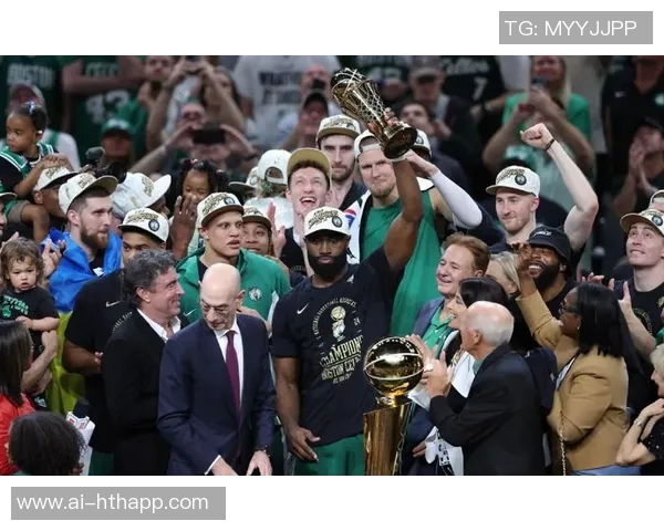 凯尔特人队史仅三人多次得分超过50分塔图姆领衔伯德杰伦布朗紧随其后