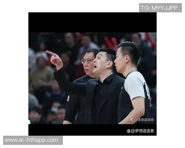 杨鸣强调球队拼搏精神球迷不求每年夺冠但期待每场全力以赴