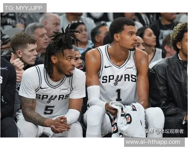 布克谈迈阿密天气变化迅速表示自己并未过于关注阴雨情况 布克谈迈阿密天气变化迅速表示自己并未过于关注阴雨情况